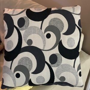 Throw pillow (set of 2)